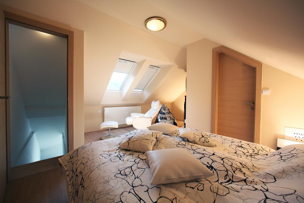 Golob Apartment Kranjska Gora Szoba fotó